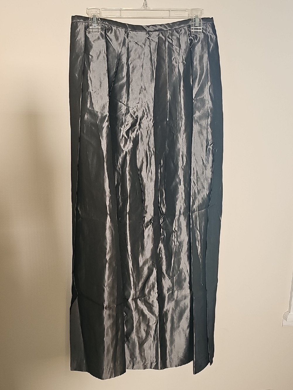 Versailles New York Pleated Maxi Skirt Womens Size 12 Grey Vintage Metallic Y2K‎